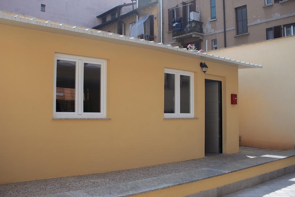 Red Line Apartments Milano Eksteriør billede